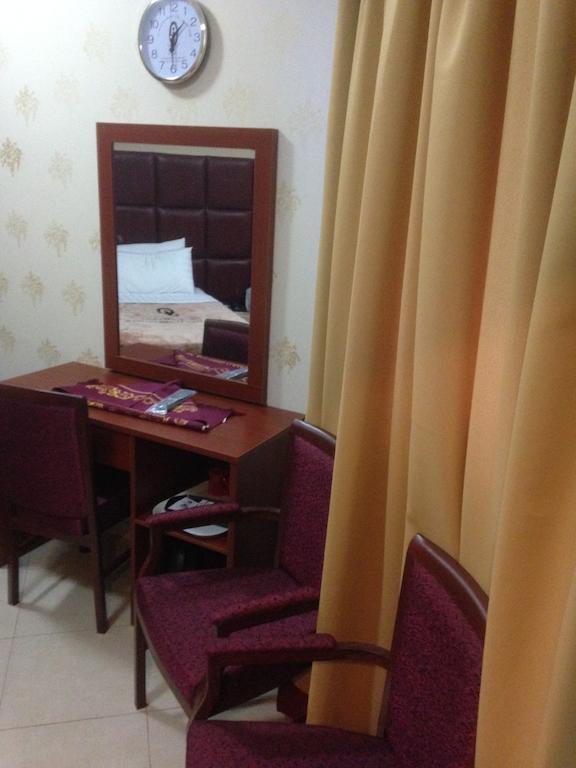 ホテルRawdat Al Aseel メッカ 部屋 写真